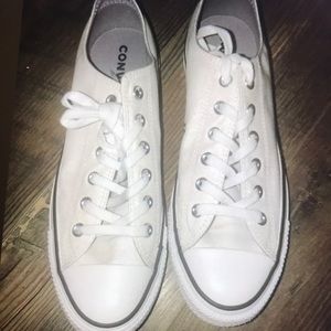 New $60 White Metallic Converse 10 OX Sneakers